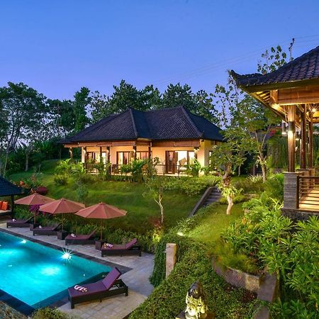 Villa Cahaya Perfectly Formed By The Natural Surrounding And Balinese Hospitality Lovina  Exterior photo