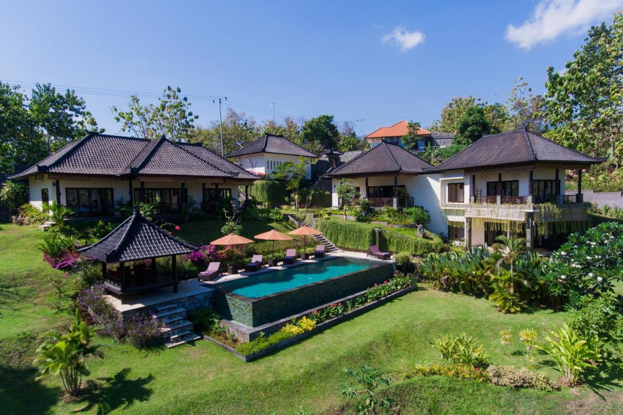 Villa Cahaya Perfectly Formed By The Natural Surrounding And Balinese Hospitality Lovina  Exterior photo