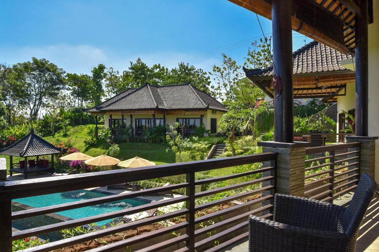 Villa Cahaya Perfectly Formed By The Natural Surrounding And Balinese Hospitality Lovina  Exterior photo