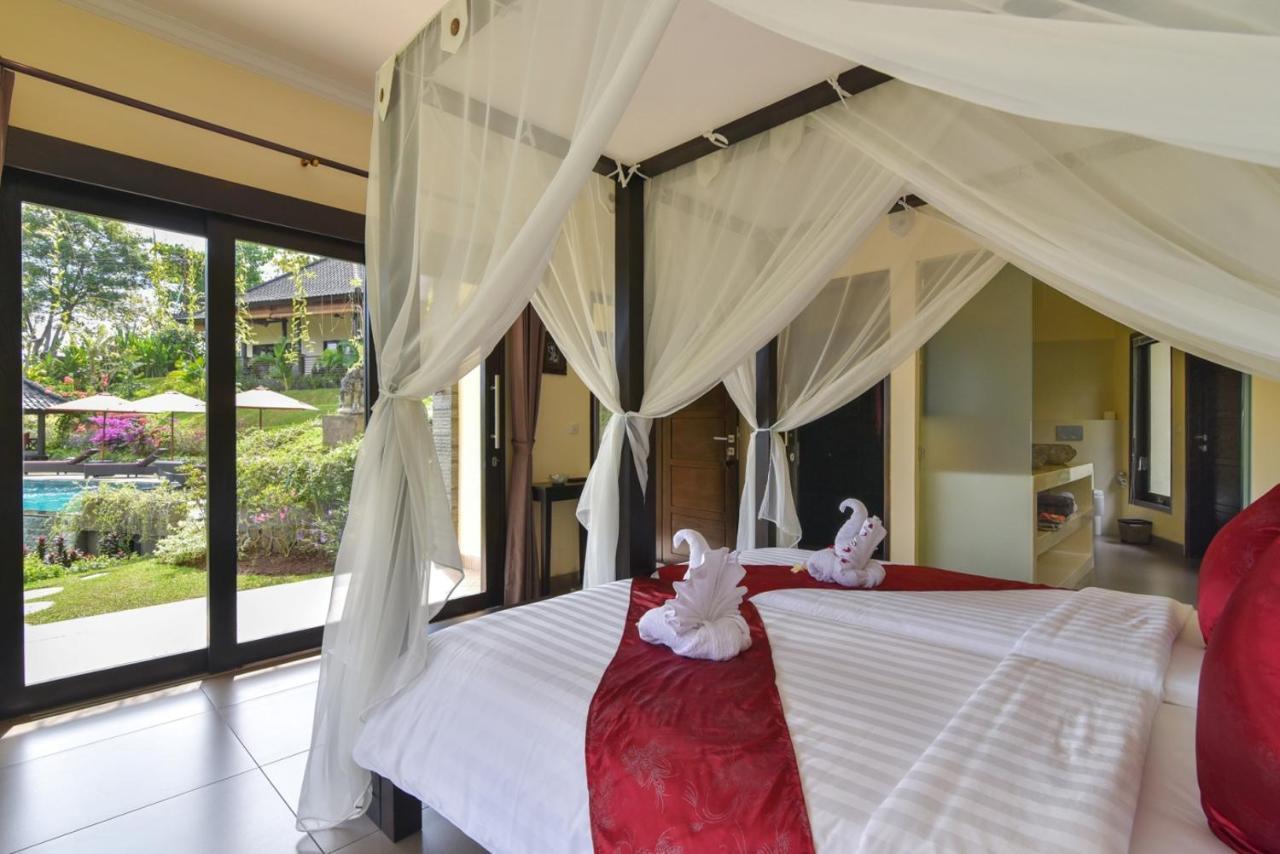 Villa Cahaya Perfectly Formed By The Natural Surrounding And Balinese Hospitality Lovina  Exterior photo